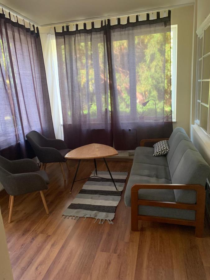 Ica Vendeghaz Apartment Sutto ภายนอก รูปภาพ